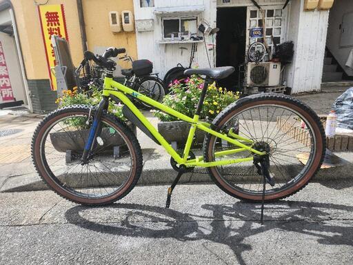 ＭＴＢ自転車　２６インチ　６変速　緑　配達可能