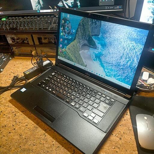 (^引渡し先決まりました‍↕️^)激速SSD  富士通ノートパソコン Core-i5 / SSD 256ギガ / メモリ 8ギガ / Windows11 最新アップデート済み / Office2021プロplus インストール済み / ウェブカメラ / DVD付き (^^)
