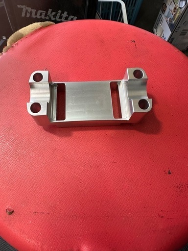 ヨシムラ プログレス2 ハンドルクランプケース Z1 Z2 ヨシムラ プログレス2 ハンドルクランプケース Z1 Z2 Z400 a269