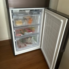 2021年製　280Ｌ　シャープ冷凍冷蔵庫