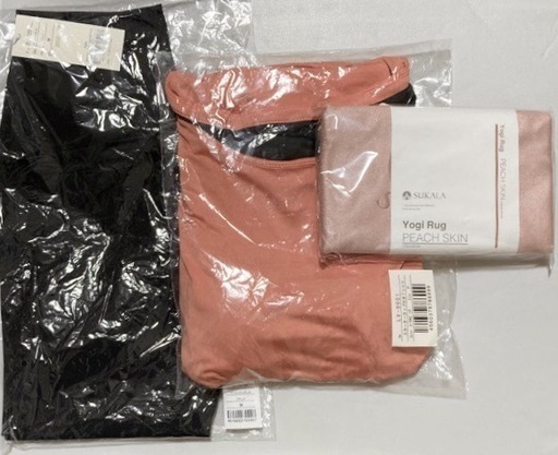 LAVA ベーシックレギンス ブラック　M フリーサイズ　Tシャツ　Yogi Rug 3点セット　23100円相当