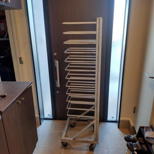 差し込み型ラック