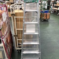 D42　ピカコーポレーション はしご兼用脚立 KS-210A　はしご　脚立