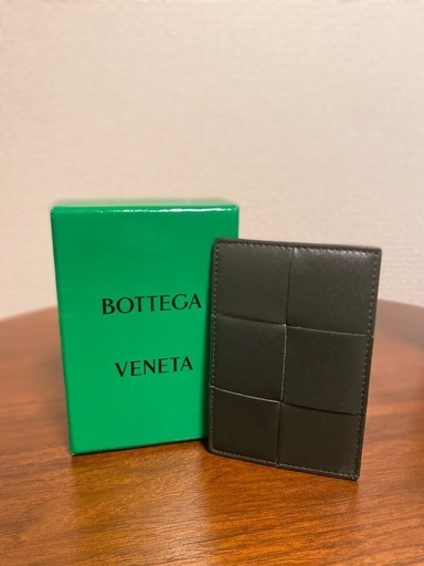 再値下げ！BOTTEGA VENETA カセットクレジットケース