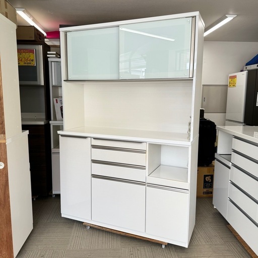 【美品‼️】高級♪ 140cm幅キッチンボード 食器棚 収納家具 レンジボード 艶あり木目調ホワイト♪