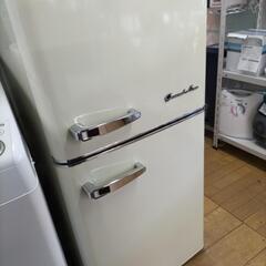 ★美品　エリア内送料無料　レトロ風冷蔵庫　A-stage ARE-198LW★ A-STAGE レトロ冷蔵庫 ARE-198LW 2020年製