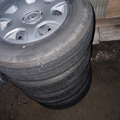 ハイエース 純正ホイール＆タイヤ