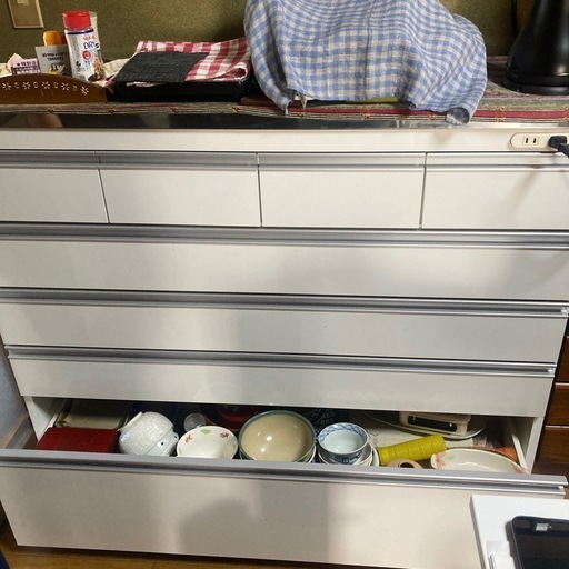 食器棚　サイドボード