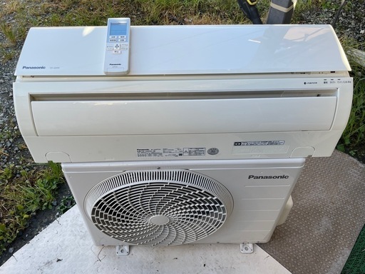 特価！！3ヶ月保証！！6畳〜 \n2015年製 Panasonic CS-J225C-W nanoe搭載！冷暖房エアコン 分解清掃渡し！！