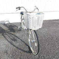 中古自転車多数販売中!　試乗して下さい!　早い者勝ち!　ご来店ください!　お買い得自転車　シティサイクル　24インチ　オートライト　お買い物に便利!!　売れてます!　早い者勝ち!　外観状態は全体的に極めて良好と思います!　m54