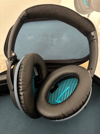 BOSE ノイズキャンセリング有線ヘッドホン- QuietComfort 25