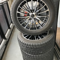 スタッドレスタイヤ付き 18インチホイール