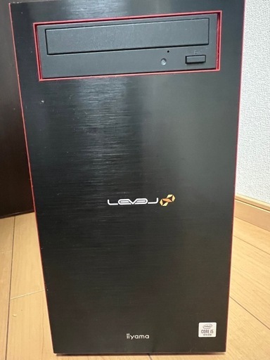 ゲーミングPClevel∞、マウス、キーボード、マウスパッド付き