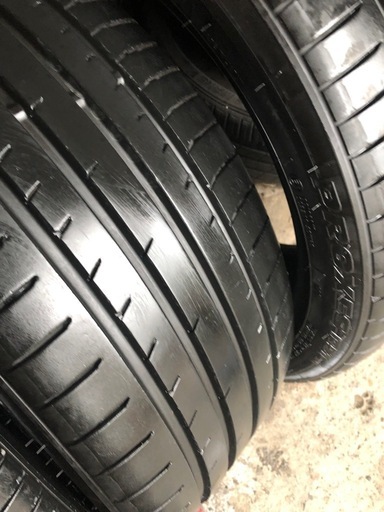 中古215/45R18 トヨ取り付け無料