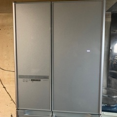 2013年式冷蔵庫になります、