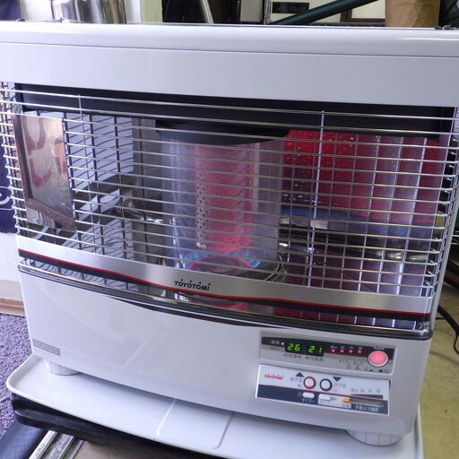 トヨトミ 煙突式ストーブ 配達設置対応/1カ月保証 コンクリート23畳  