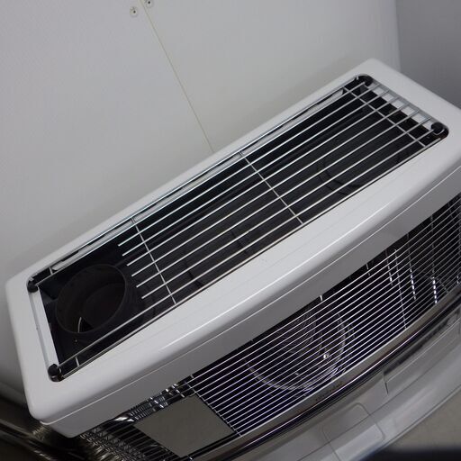 トヨトミ 煙突式ストーブ 配達設置対応/1カ月保証 コンクリート23畳  