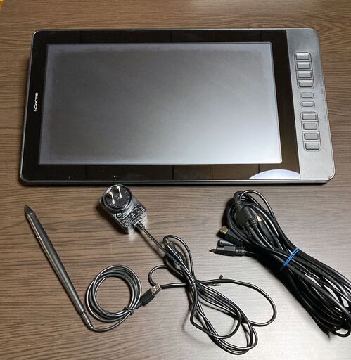 液晶ペンタブレット
