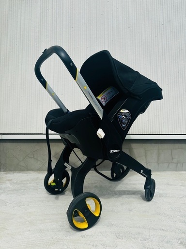 doona 3wayベビーカー  チャイルドシート