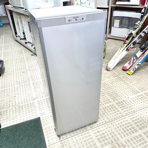 三菱/MITSUBISHI 冷凍庫 MF-U12Y-S 2015年製 121L