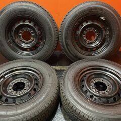 TOYO DELVEX 935 195/80R15 107/105N LT】スタッドレス【トヨタ 200系 
