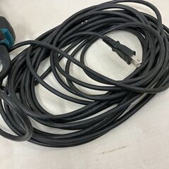 マキタ 100V インパクトドライバ TD0220 makita ケース・取扱説明書付