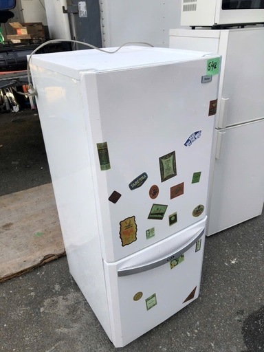 NO 548 福岡市内配送設置無料✨  Haier 138リットル2ドア冷凍冷蔵庫 ホワイト JR-NF140E(W)