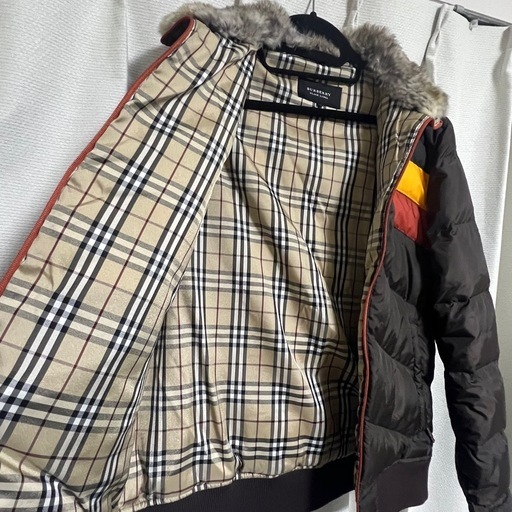 早い者勝ち BURBERRY  ダウンジャケット