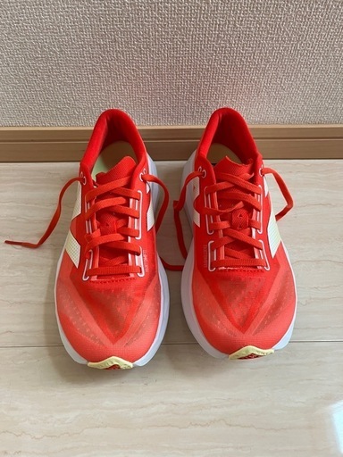 new balance fuelcell rebel v4  レディース 25.5