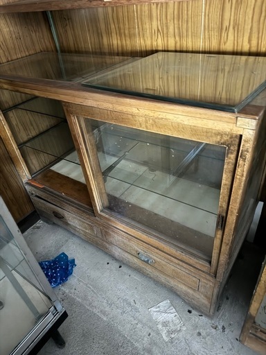店舗用 什器 木枠ガラスショーケース③