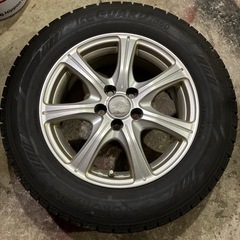 中古スタッドレスタイヤ 4本組