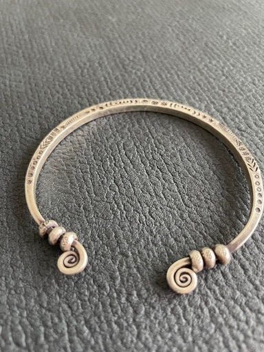 新品✨カレンシルバー　バングル②