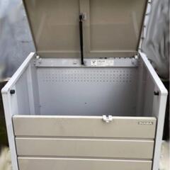 業務用　大型ゴミ箱　大容量　野外収納庫　ダストボックス　ゴミステーションごみ収納庫　大容量　約400Lタイプ 

ゴミストッカー