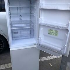 NO 538 ★福岡市内配送設置無料★　シャープ SHARP 冷蔵庫 （271L・右開き） 2ドア ホワイト系 SJ-PD27B-W