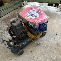 100v 200v コンプレッサー　岩田　iwata 