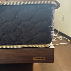 格安！さらに値下げ！！クイーンサイズベッドマットセット