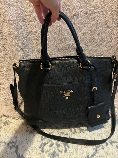 PRADAバック