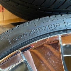 225/35R19アミルタイヤセット