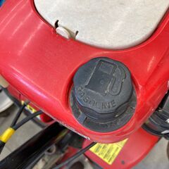 1点限り！!ヤンマー QT30 ミニ耕運機 燃料、レギュラーガソリン 排気量98cc 出力2,0kw(2,7ps)変速段数1段 耕幅550mm