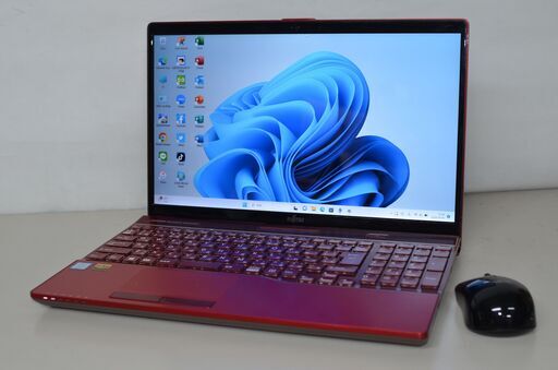 中古良品ノートパソコン 富士通 AH53/B3 Windows11+office 爆速SSD256GB+HDD1TB core i7-8550U/メモリ8GB/15.6インチ/webカメラ/ブルーレイ