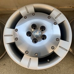 値下げ　ソアラ純正ホイル 2本ガリ傷有り 2本美品