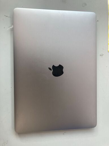 大特価！！　Apple MacBookPro 256GB MR9Q2J/A　2018年モデル　13インチ