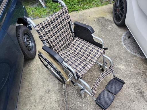 介護用品！送迎用！自走用？介助用車椅子？～車いす～車イス