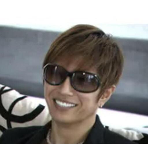 Gackt着用　PRADA　サングラス　ブラック
