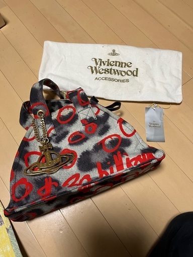 ヴィヴィアンウエストウッド カバン