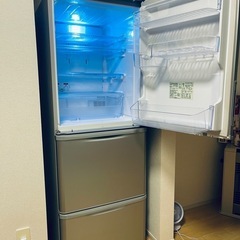 SHARP 両開き扉　3段冷蔵庫
 