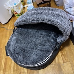 アンビエントラウンジ S 犬猫用ベッド 犬猫用クッション フード付き