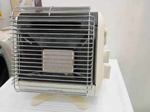 入荷の少ない商品IWATANI 岩谷産業 2021年製 カセットガスストーブ マイ暖 CB-STV-MYD3694