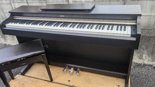 福山〜大阪〜兵庫〜姫路〜岡山まで配達無料！YAMAHA ARIUS 電子ピアノ YDP-162R 15年製 激美品⑪\n★ジモティーが一番安い！\n★ジモティーは設置までお手伝い\n【簡単設置】\n★ジモティーは即配達、納品可能！