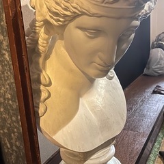 アリアスの石膏